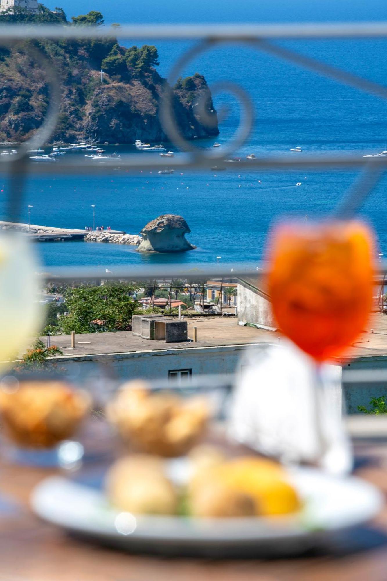 Hotel Bel Tramonto Казамиччола-Терме Экстерьер фото
